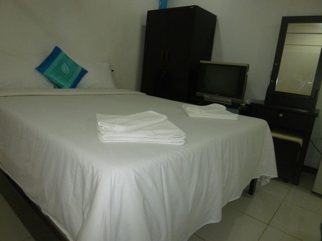 Elite Guesthouse Patong Quarto foto